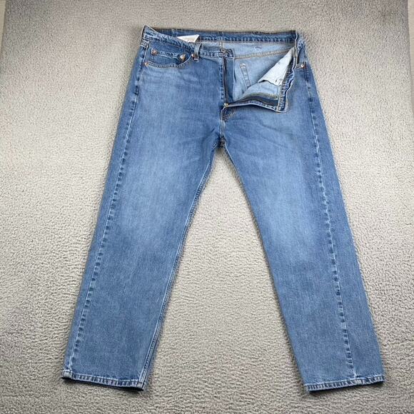 Levi's 505 Regular Straight Fit Jeans Men's 38x30 Medium Wash Denim - Picture 1 of 13